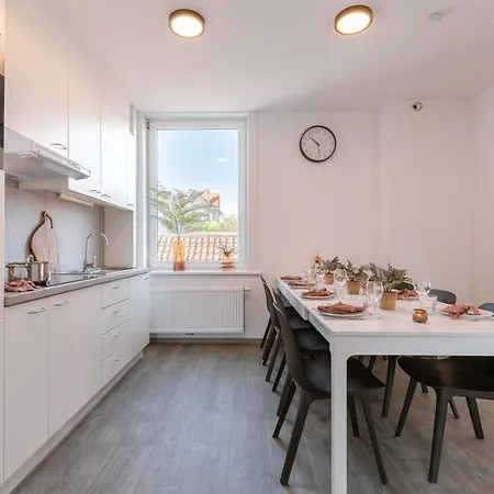 Fantastic, Spacious Holiday In The Heart Of And Close To Domain Hoge Blekker 別荘