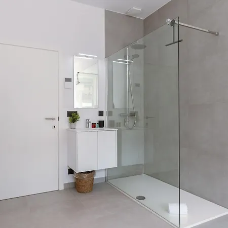 Fantastic, Spacious Holiday In The Heart Of And Close To Domain Hoge Blekker *