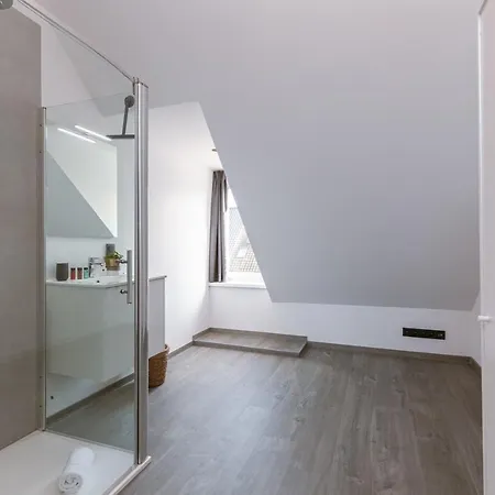 Fantastic, Spacious Holiday In The Heart Of And Close To Domain Hoge Blekker 別荘 *